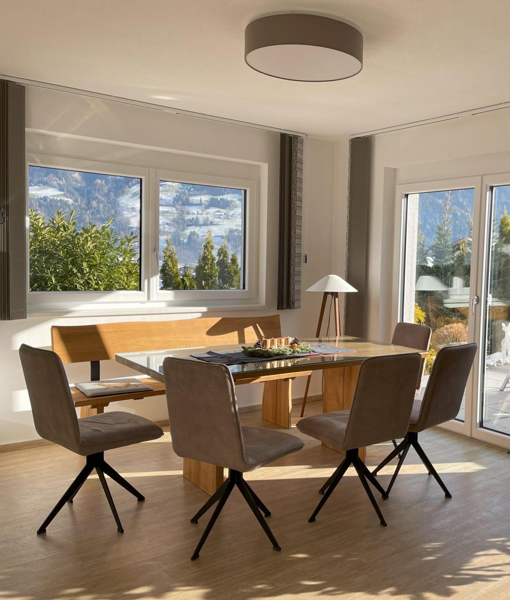 H21 - Modernes Ferienhaus 145Qm, 4Sz, Wellnessbereich Mit Sauna Und Dachterrasse Mit Panoramablick, Kuehlen Und Heizen Mit Geothermie Fügen Zewnętrze zdjęcie
