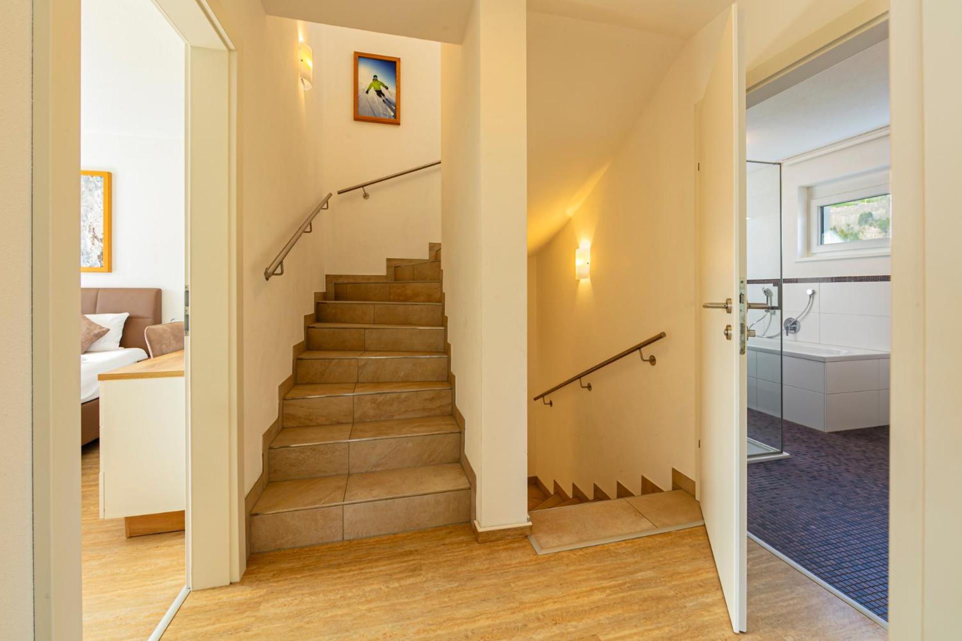 H21 - Modernes Ferienhaus 145Qm, 4Sz, Wellnessbereich Mit Sauna Und Dachterrasse Mit Panoramablick, Kuehlen Und Heizen Mit Geothermie Fügen Zewnętrze zdjęcie